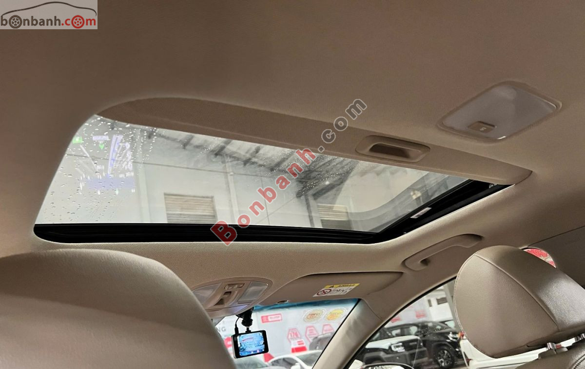 Bán ô tô Hyundai Elantra 2.0 AT - 2020 - xe cũ