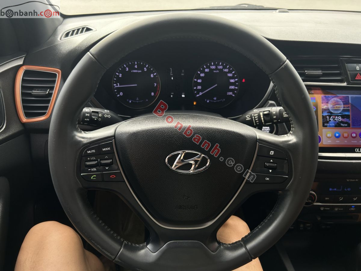 Bán ô tô Hyundai i20 Active 1.4 AT - 2017 - xe cũ