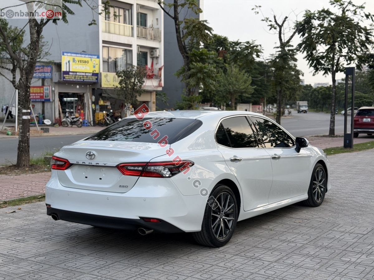 Bán ô tô Toyota Camry 2.5Q - 2022 - xe cũ