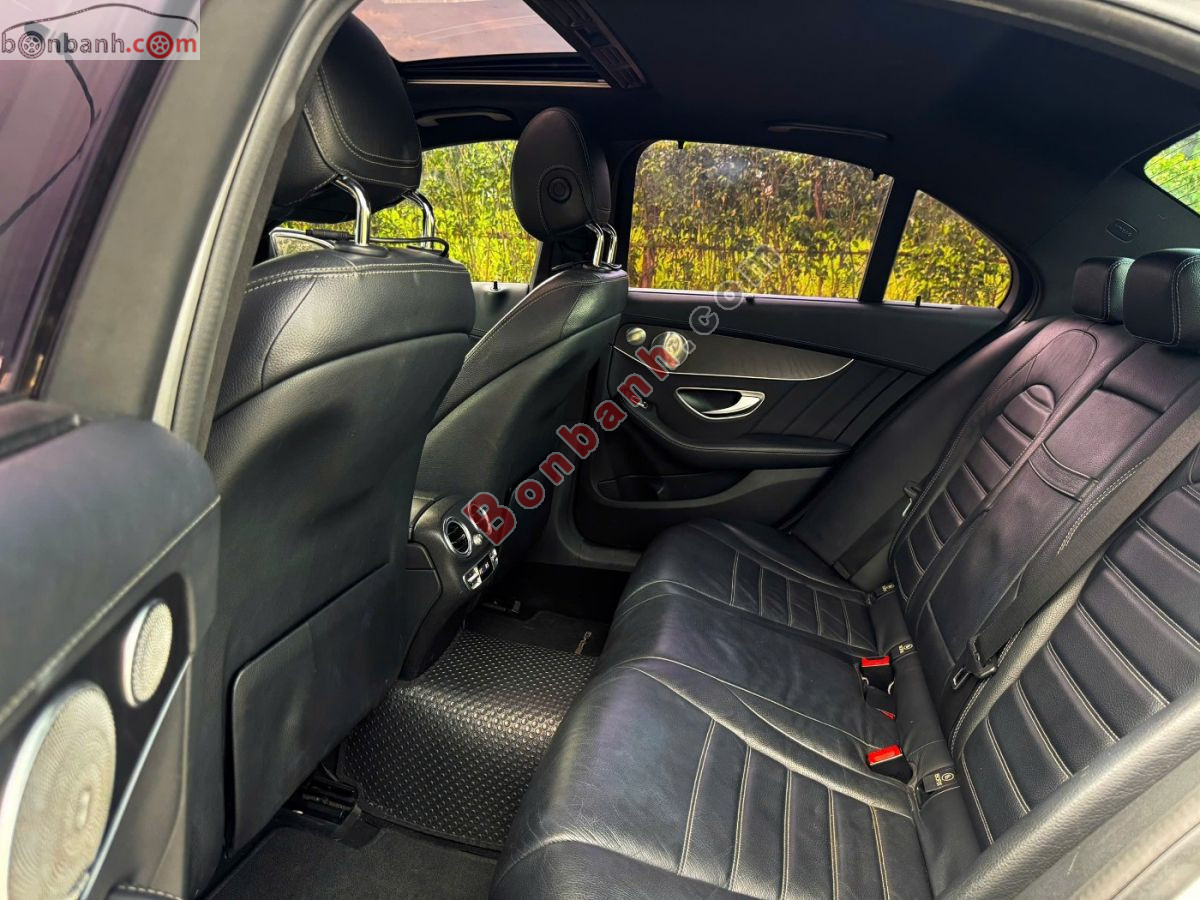 Bán ô tô Mercedes Benz C class C300 AMG - 2016 - xe cũ