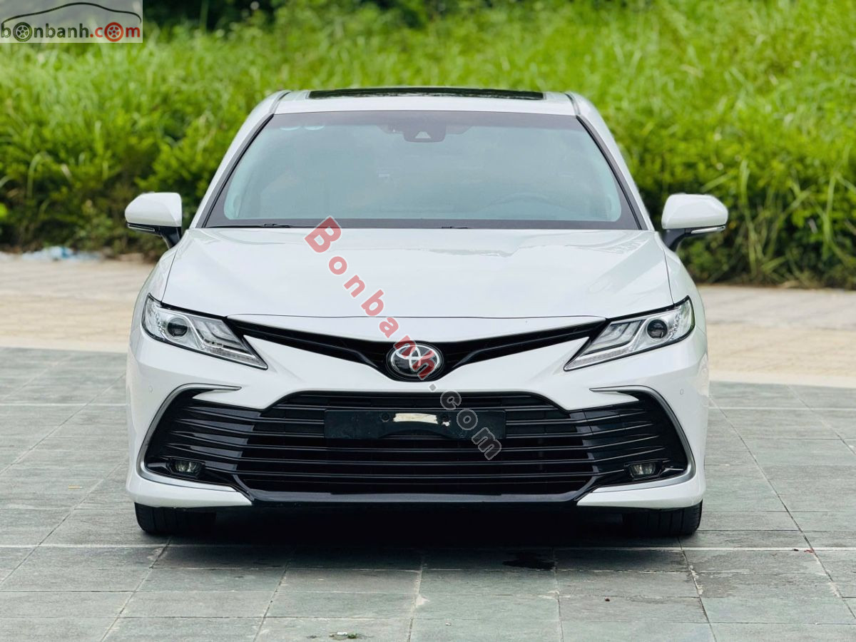 Bán ô tô Toyota Camry 2.0Q - 2022 - xe cũ