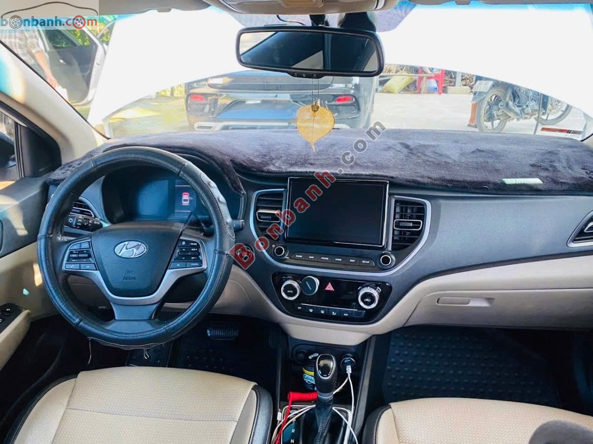Bán ô tô Hyundai Accent 1.4 AT Đặc Biệt - 2021 - xe cũ