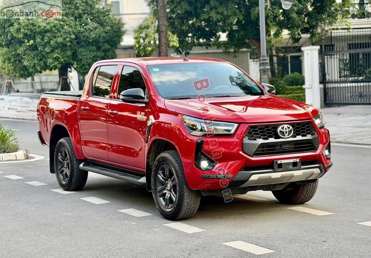 Bán ô tô Toyota Hilux 2.4L 4x2 AT - 2024 - xe cũ