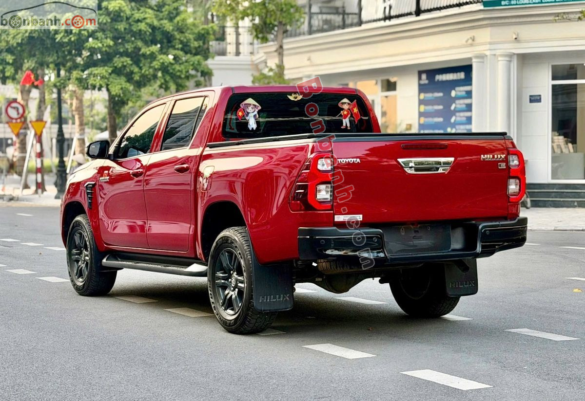 Bán ô tô Toyota Hilux 2.4L 4x2 AT - 2024 - xe cũ