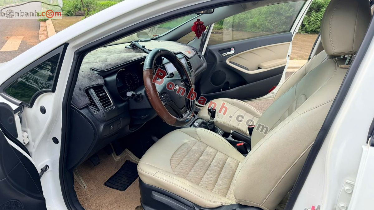 Bán ô tô Kia Cerato 1.6 MT - 2018 - xe cũ