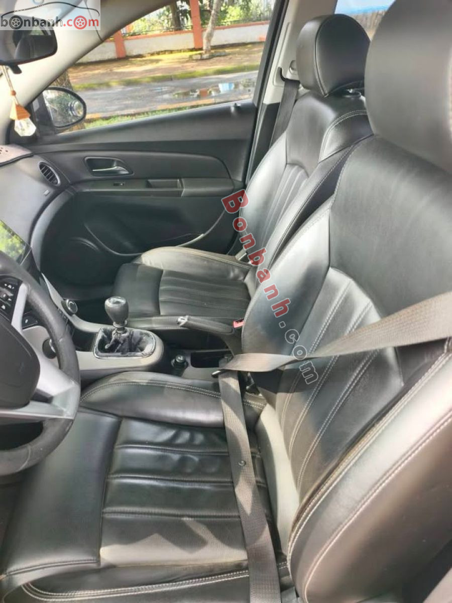 Bán ô tô Chevrolet Cruze LT 1.6L - 2017 - xe cũ
