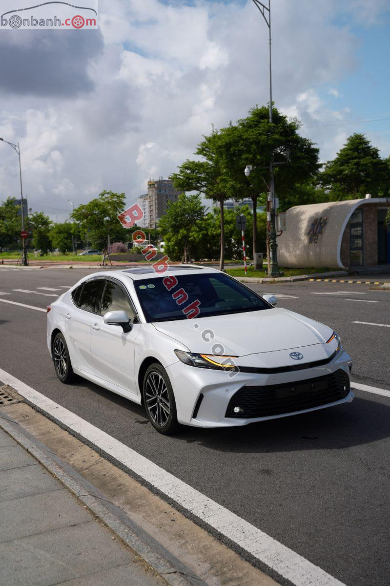 Bán ô tô Toyota Camry 2.0Q - 2025 - xe cũ