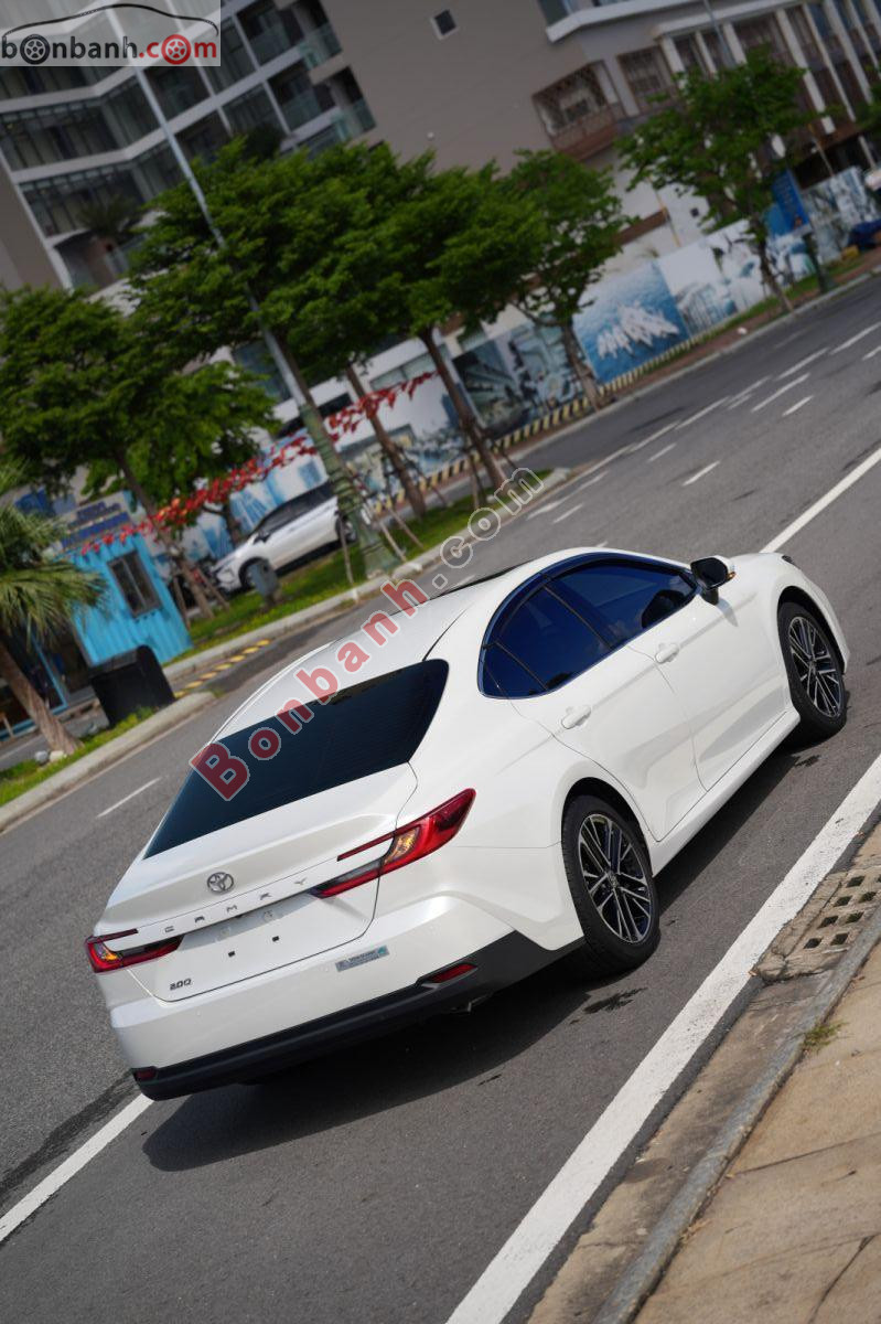 Bán ô tô Toyota Camry 2.0Q - 2025 - xe cũ