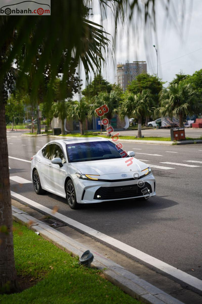 Bán ô tô Toyota Camry 2.0Q - 2025 - xe cũ
