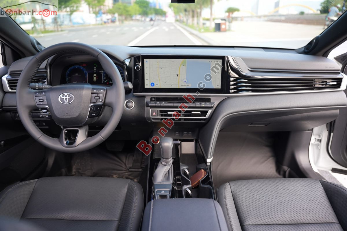 Bán ô tô Toyota Camry 2.0Q - 2025 - xe cũ