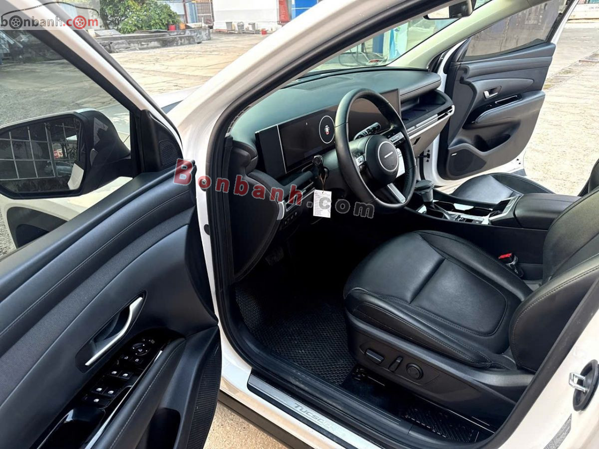Bán ô tô Hyundai Tucson 2.0 AT Đặc biệt - 2025 - xe cũ