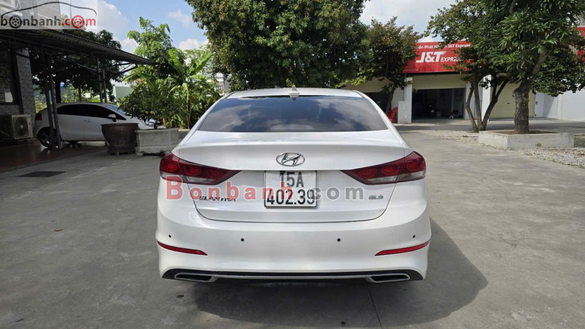 Bán ô tô Hyundai Elantra 1.6 AT - 2018 - xe cũ