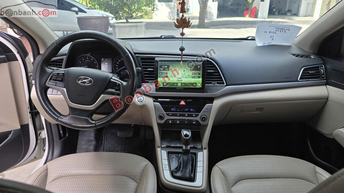 Bán ô tô Hyundai Elantra 1.6 AT - 2018 - xe cũ
