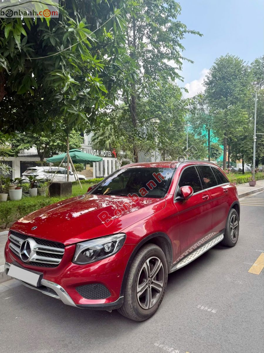 Bán ô tô Mercedes Benz GLC 250 4Matic - 2017 - xe cũ