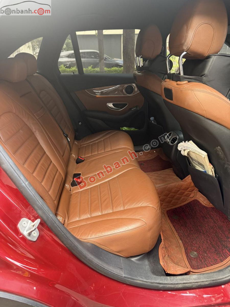 Bán ô tô Mercedes Benz GLC 250 4Matic - 2017 - xe cũ