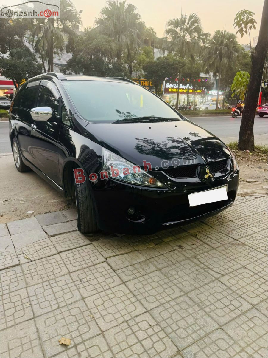 Bán ô tô Mitsubishi Grandis 2.4 AT - 2010 - xe cũ