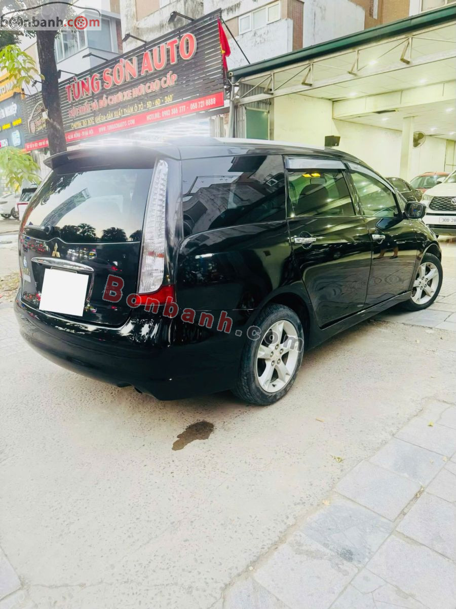 Bán ô tô Mitsubishi Grandis 2.4 AT - 2010 - xe cũ