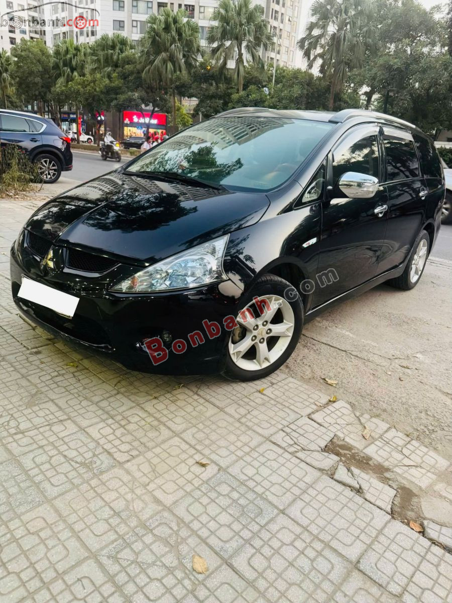 Bán ô tô Mitsubishi Grandis 2.4 AT - 2010 - xe cũ
