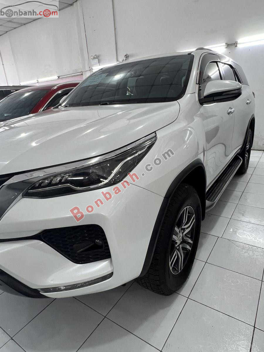 Bán ô tô Toyota Fortuner 2.4L 4x2 AT - 2022 - xe cũ