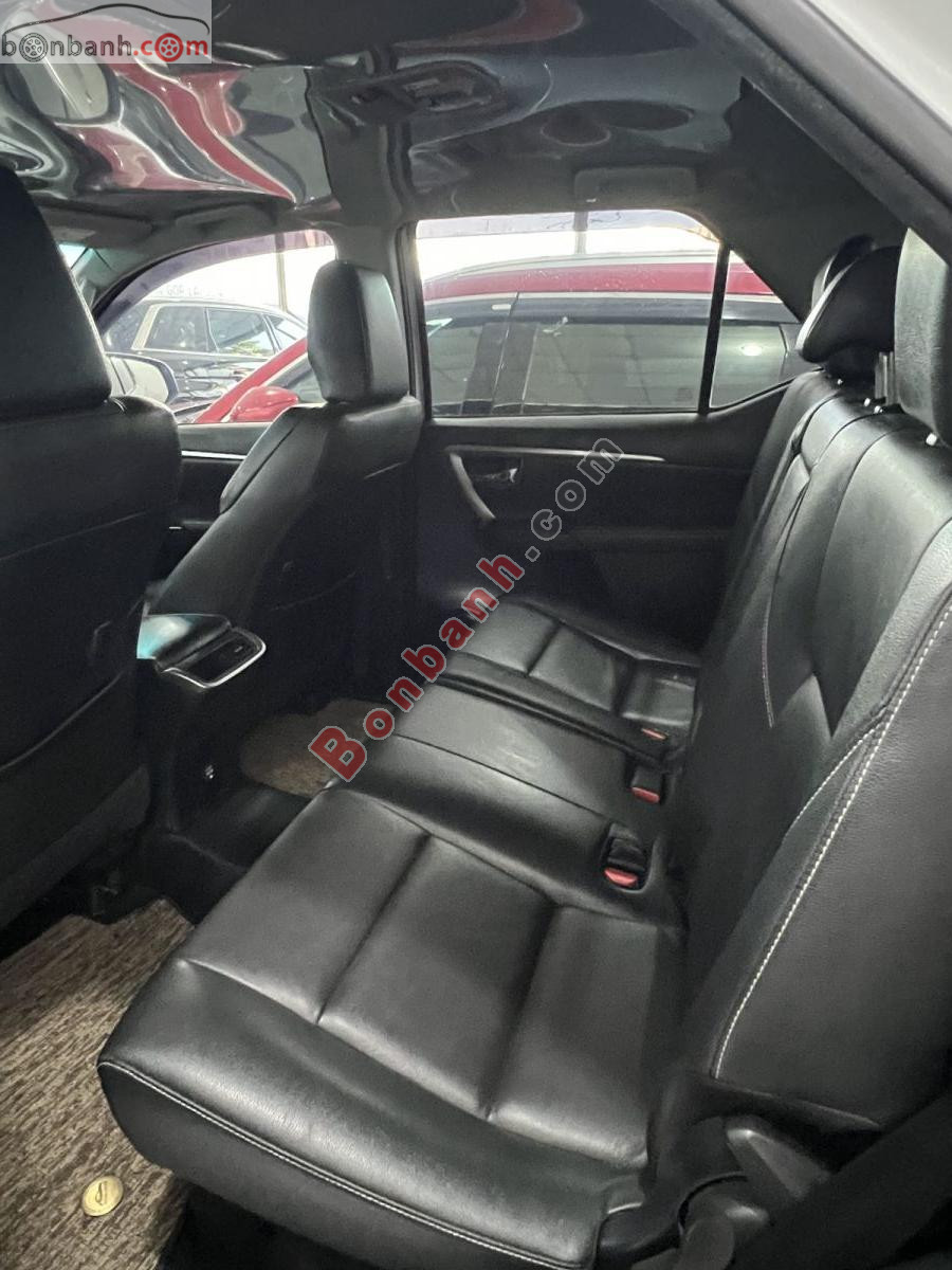 Bán ô tô Toyota Fortuner 2.4L 4x2 AT - 2022 - xe cũ