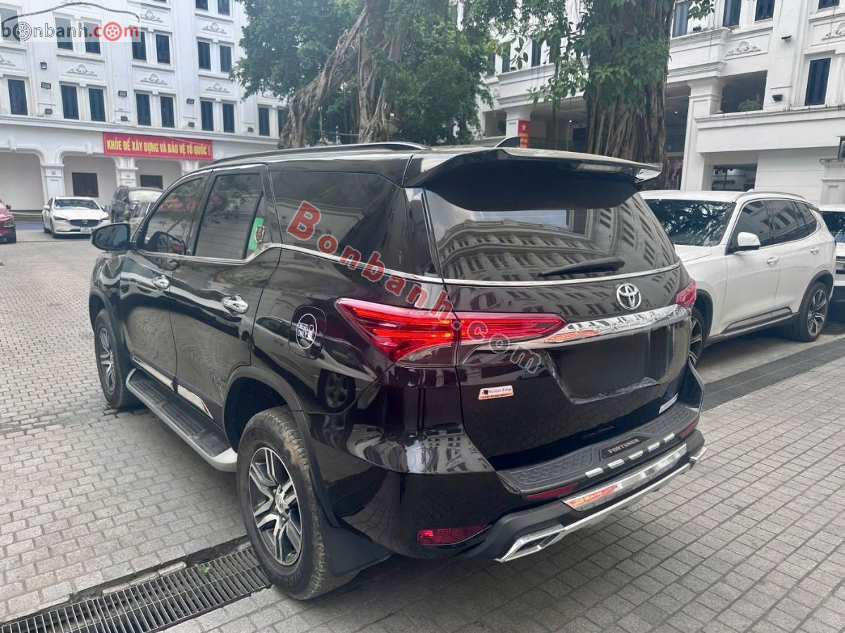 Bán ô tô Toyota Fortuner 2.4L 4x2 AT - 2023 - xe cũ