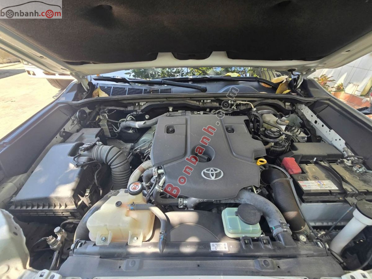 Bán ô tô Toyota Hilux Pro 2.8L 4x2 AT - 2026 - xe mới