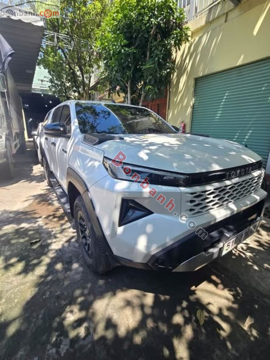 Bán ô tô Toyota Hilux Pro 2.8L 4x2 AT - 2026 - xe mới