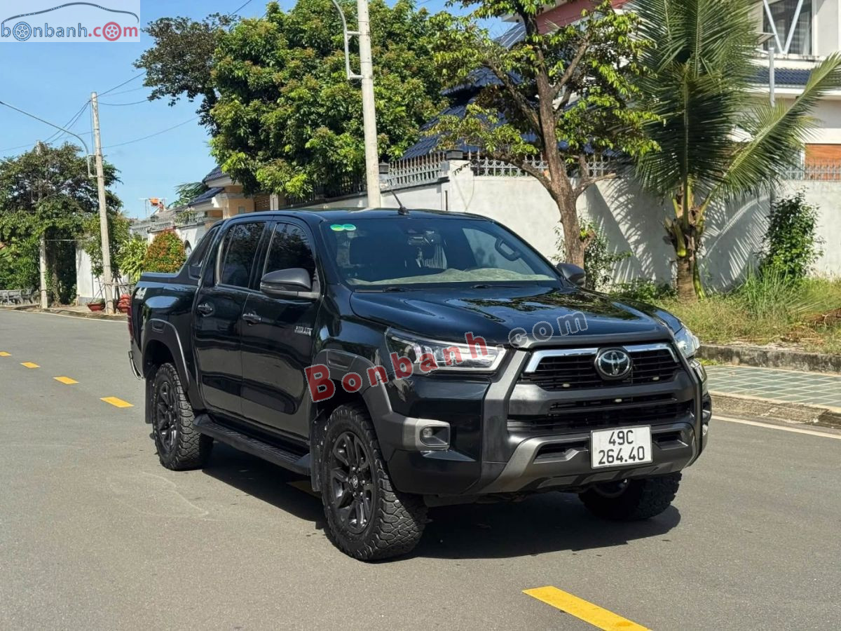 Bán ô tô Toyota Hilux 2.8L 4x4 AT - 2021 - xe cũ