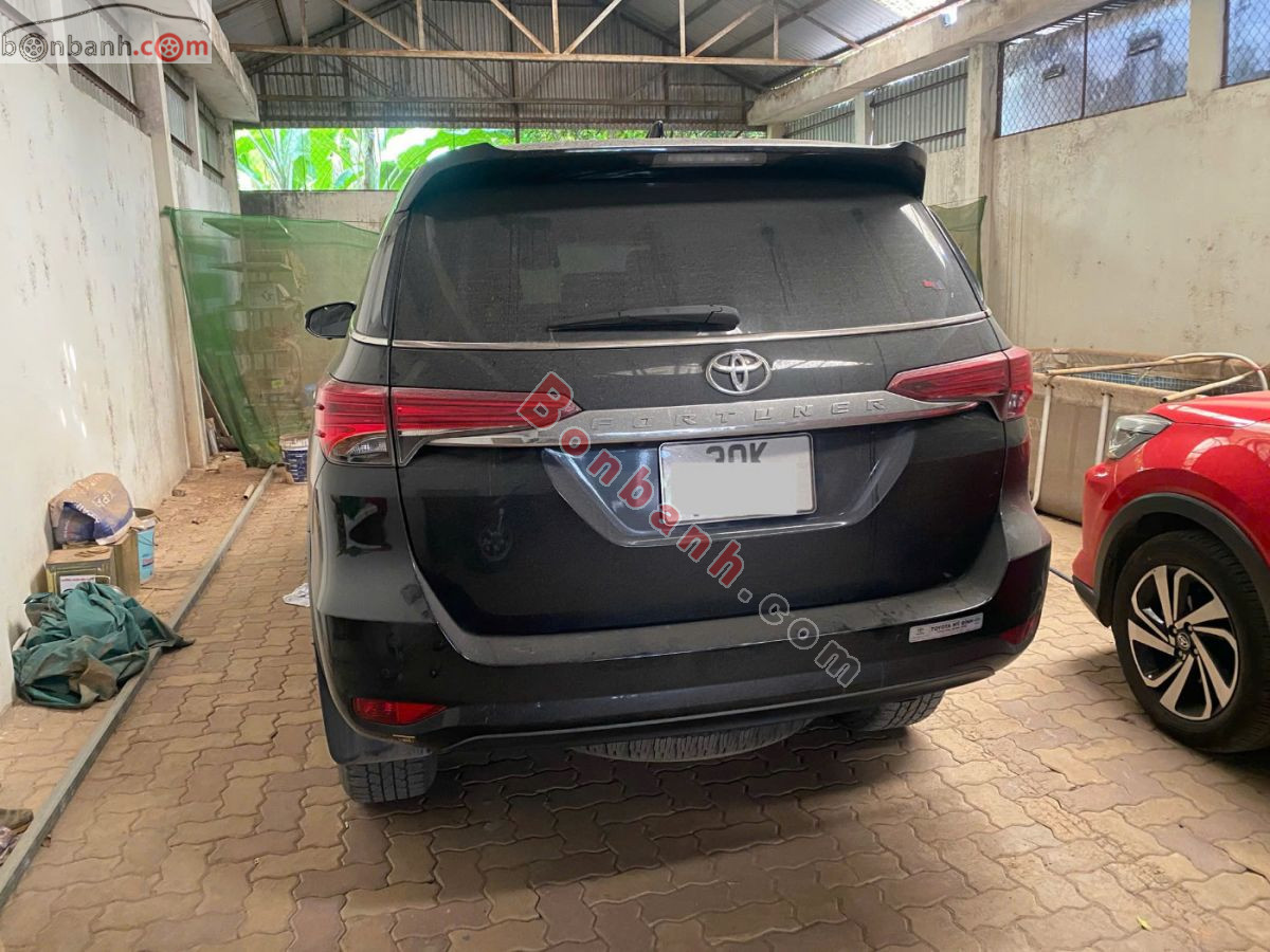 Bán ô tô Toyota Fortuner 2.4L 4x2 AT - 2023 - xe cũ