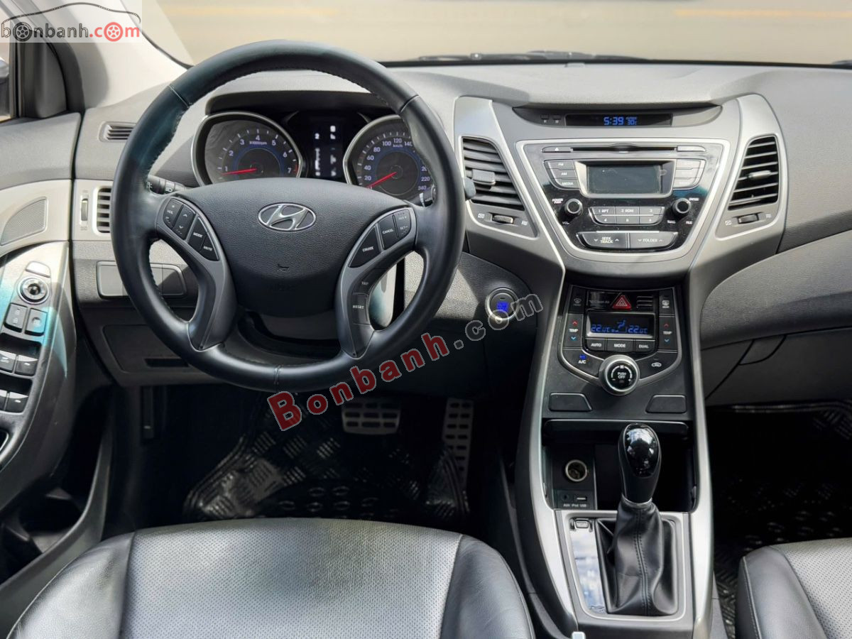 Bán ô tô Hyundai Elantra 1.8 AT - 2015 - xe cũ