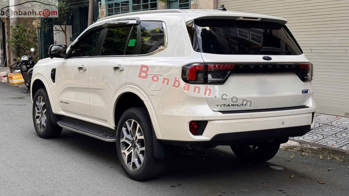 Bán ô tô Ford Everest Titanium 2.0L 4x2 AT - 2024 - xe cũ