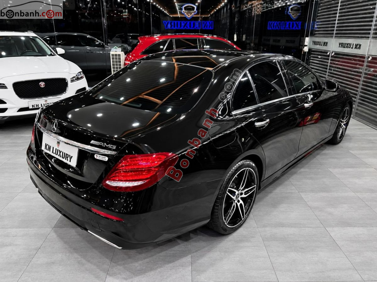 Bán ô tô Mercedes Benz E class E300 AMG - 2019 - xe cũ
