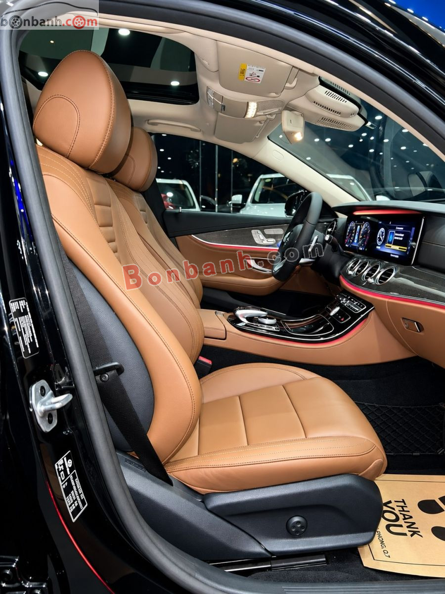 Bán ô tô Mercedes Benz E class E300 AMG - 2019 - xe cũ
