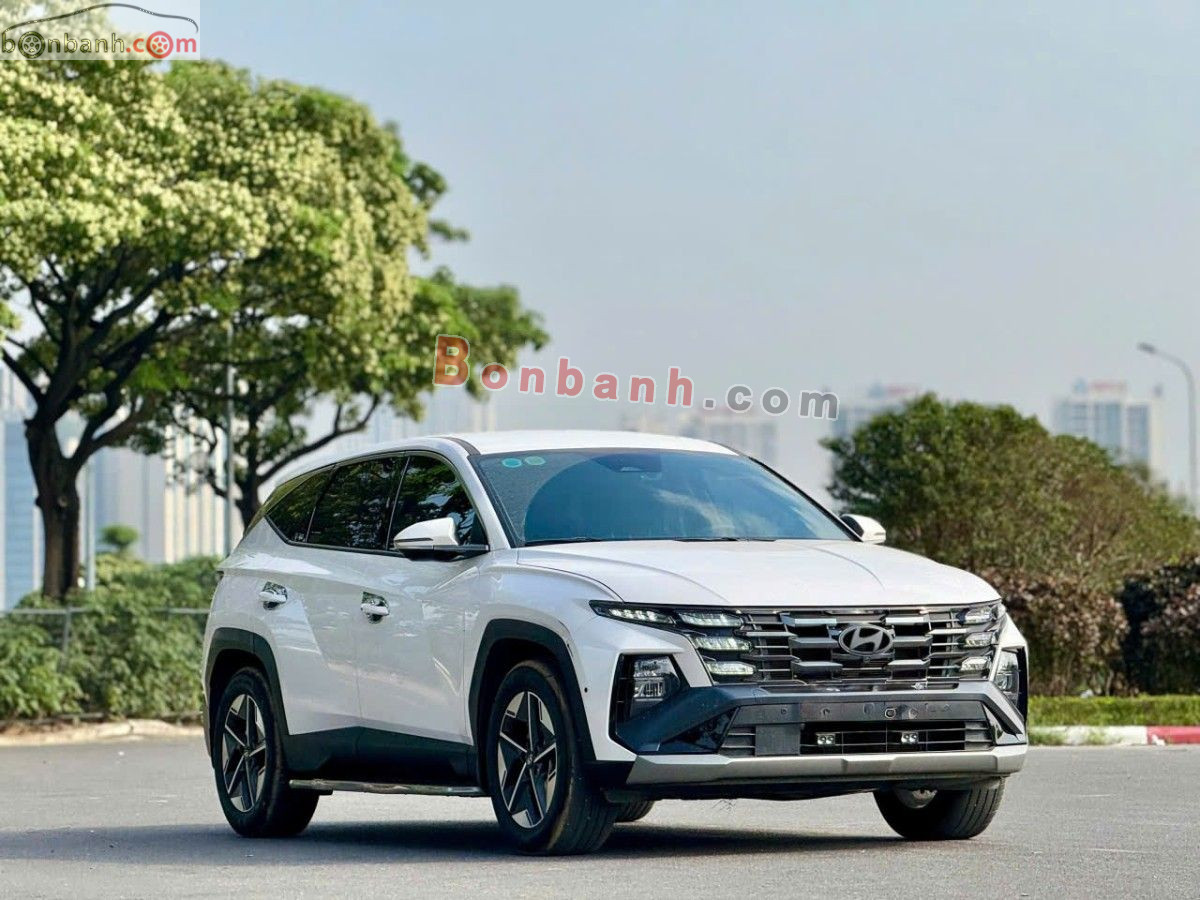 Bán ô tô Hyundai Tucson 2.0 AT Đặc biệt - 2025 - xe cũ