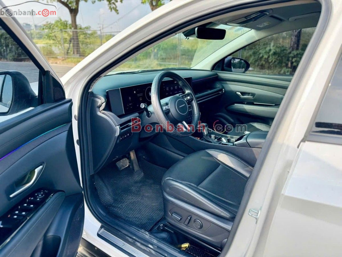 Bán ô tô Hyundai Tucson 2.0 AT Đặc biệt - 2025 - xe cũ