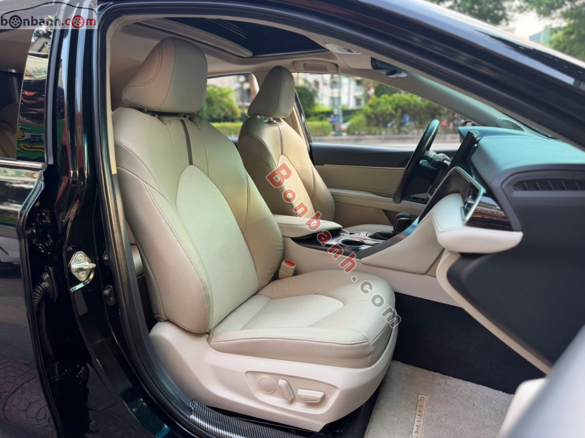 Bán ô tô Toyota Camry 2.5HV - 2021 - xe cũ