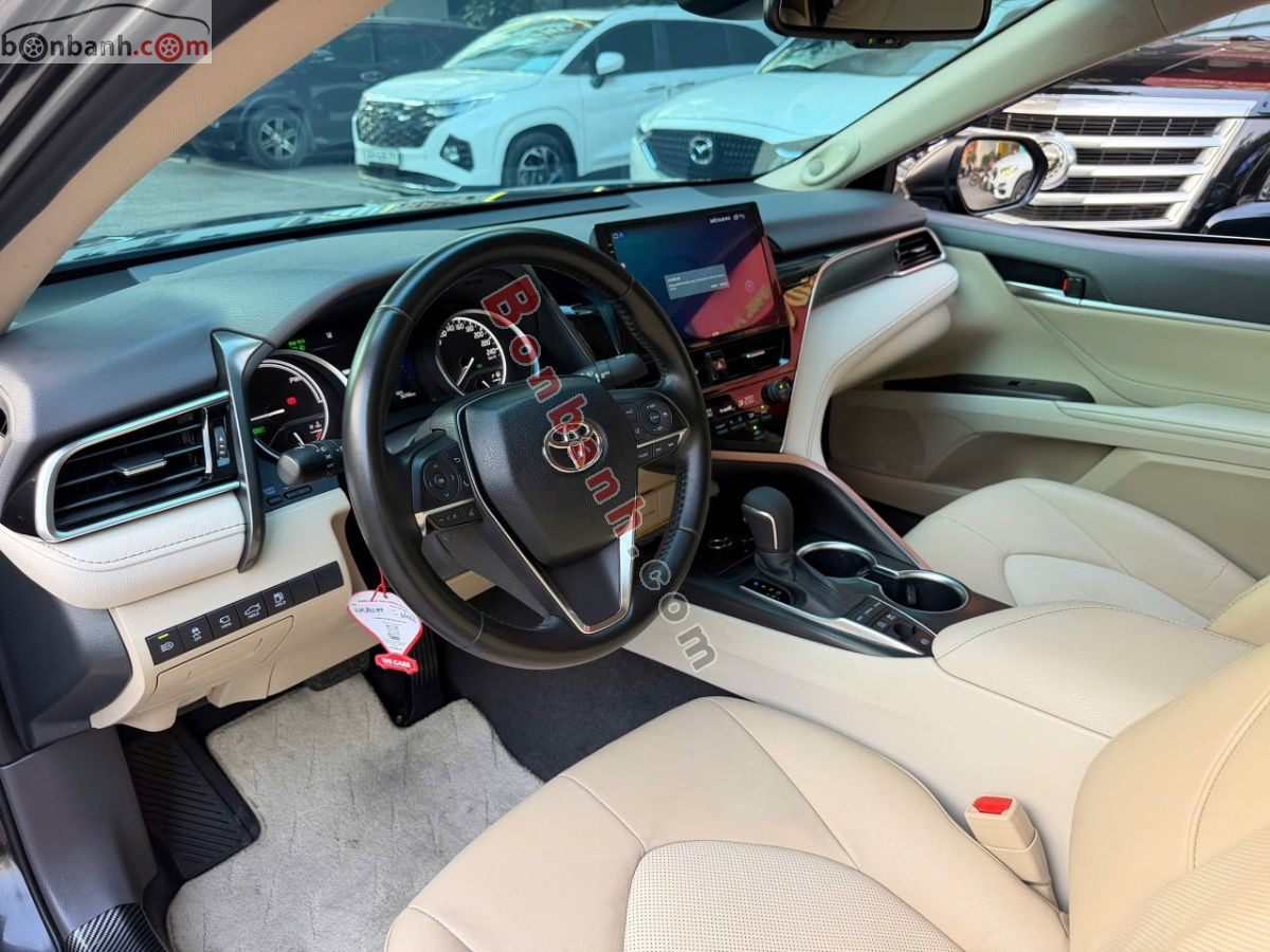Bán ô tô Toyota Camry 2.5HV - 2021 - xe cũ