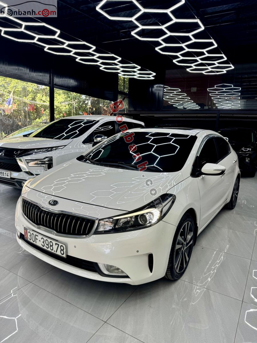 Bán ô tô Kia Cerato 1.6 AT - 2017 - xe cũ