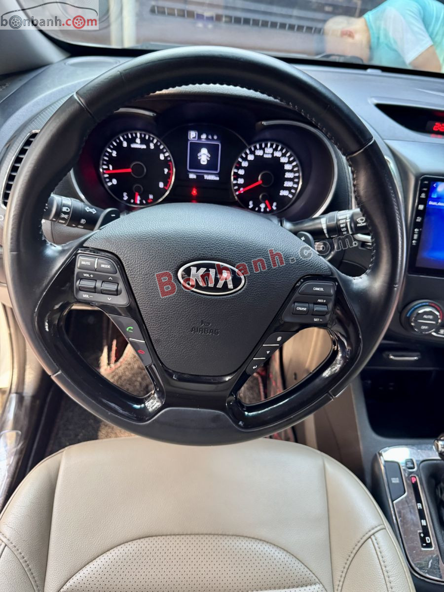 Bán ô tô Kia Cerato 1.6 AT - 2017 - xe cũ