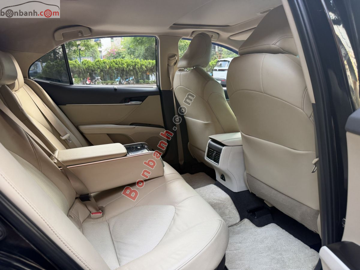 Bán ô tô Toyota Camry 2.5HV - 2021 - xe cũ