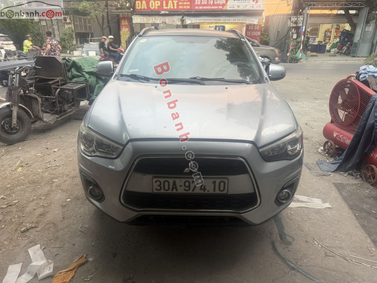 Bán ô tô Mitsubishi Outlander 2.0 CVT - 2016 - xe cũ