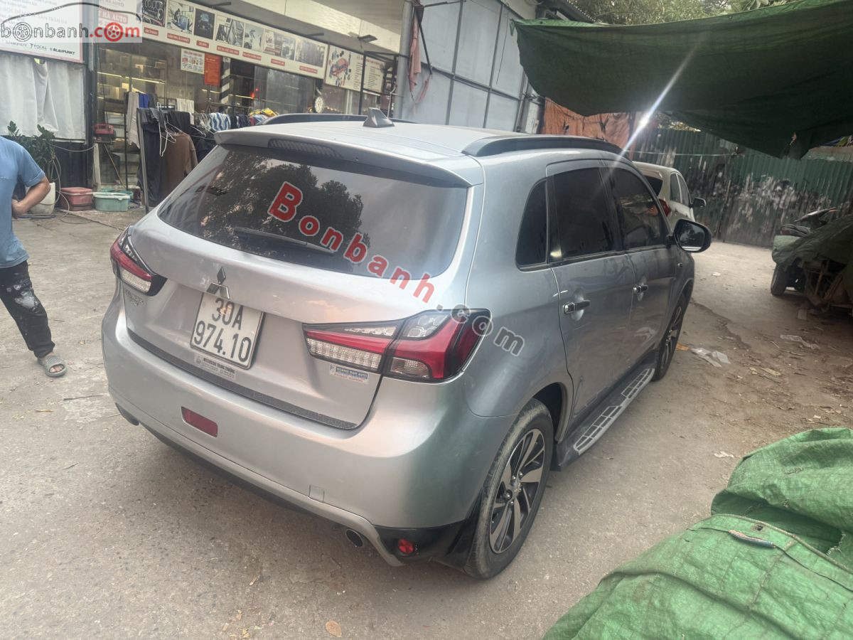 Bán ô tô Mitsubishi Outlander 2.0 CVT - 2016 - xe cũ