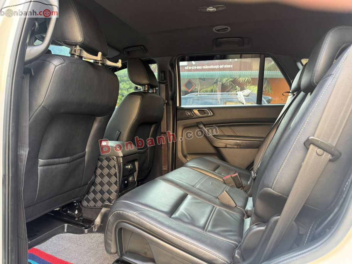 Bán ô tô Ford Everest Titanium 2.0L 4x2 AT - 2020 - xe cũ