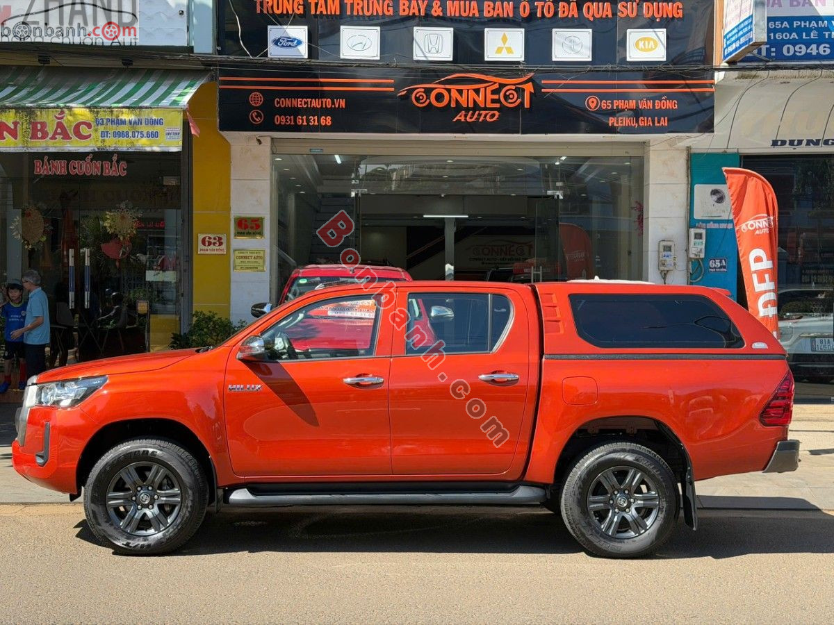 Bán ô tô Toyota Hilux 2.4L 4x2 AT - 2021 - xe cũ