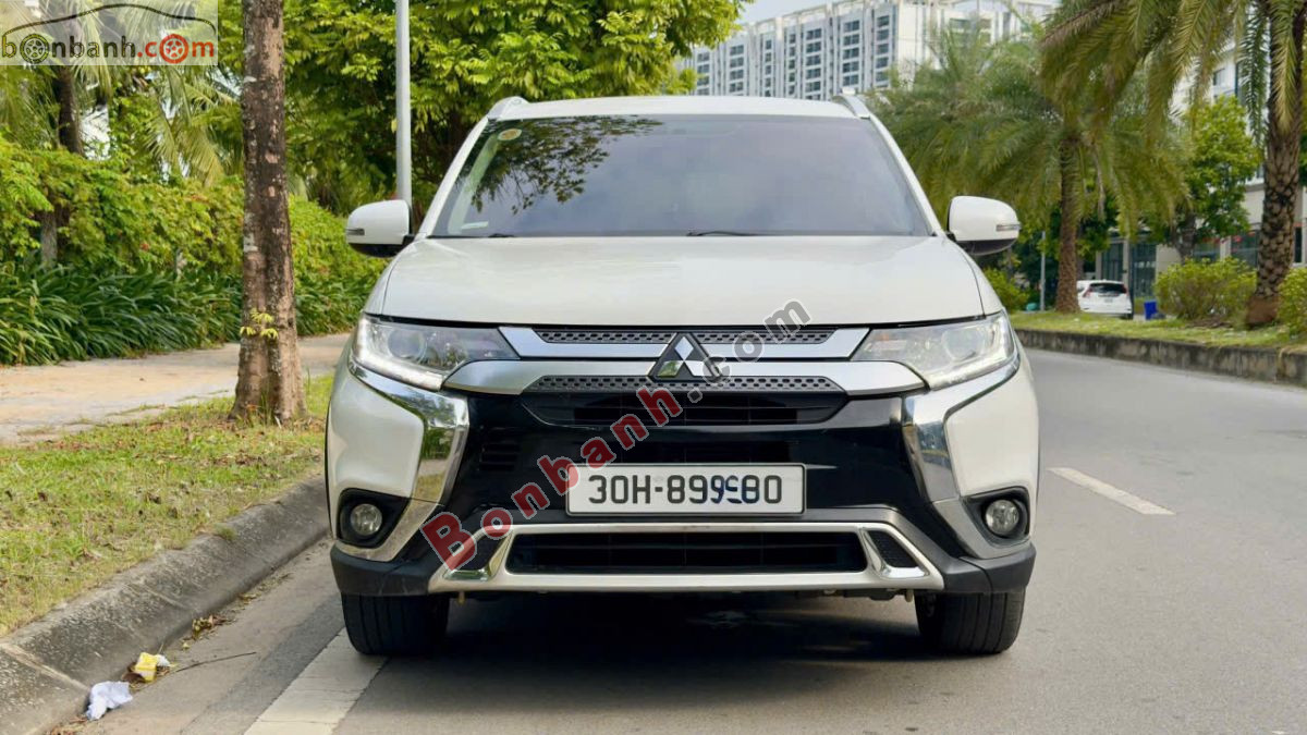 Bán ô tô Mitsubishi Outlander 2.0 CVT - 2021 - xe cũ