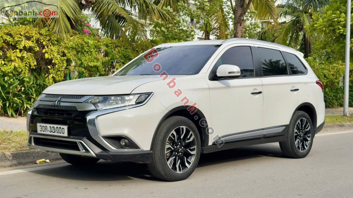 Bán ô tô Mitsubishi Outlander 2.0 CVT - 2021 - xe cũ