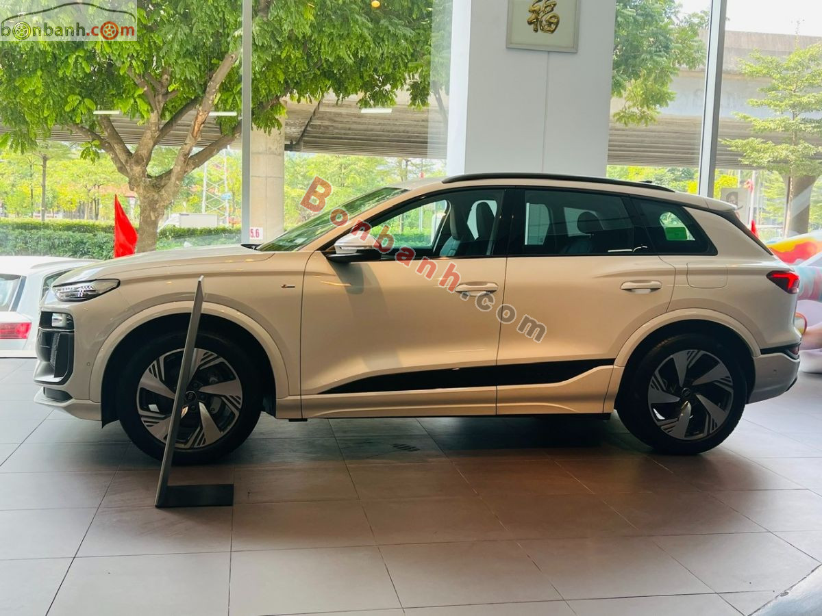 Bán ô tô Audi Q6 E-tron - 2026 - xe mới