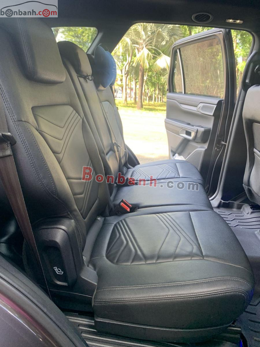 Bán ô tô Ford Everest Titanium Plus 2.0L 4x4 AT - 2023 - xe cũ