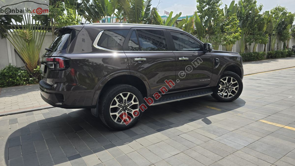 Bán ô tô Ford Everest Titanium Plus 2.0L 4x4 AT - 2022 - xe cũ