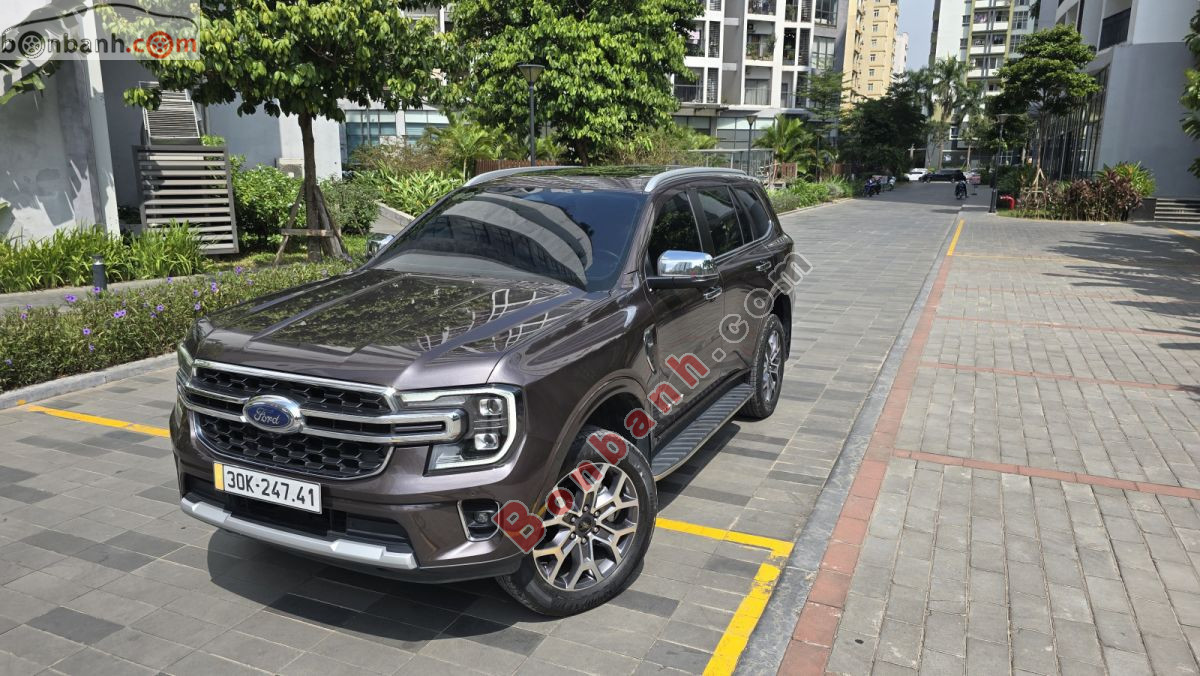 Bán ô tô Ford Everest Titanium Plus 2.0L 4x4 AT - 2022 - xe cũ